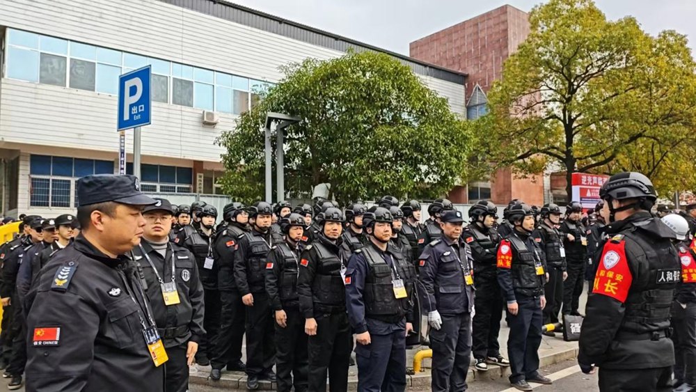人和保安为2026年逆光·声临其境演唱会提供安保服务 人和保安为2026年逆光·声临其境演唱会提供安保服务